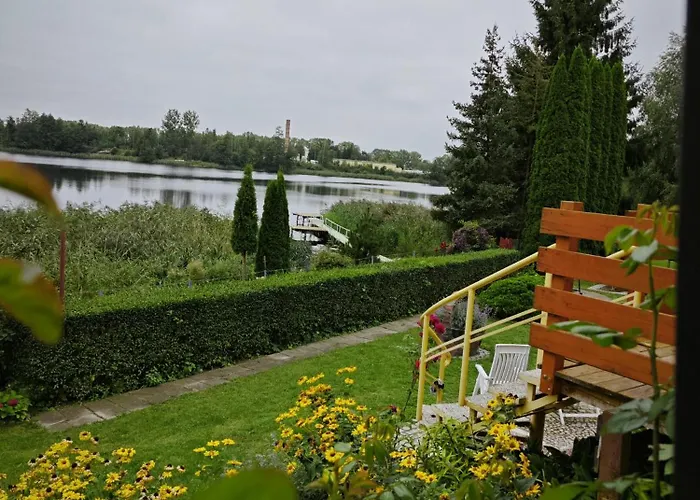 Dom Nad Jeziorem, Wlasna Linia Brzegowa, Lodka, Rower Wodny Na Wylacznosc